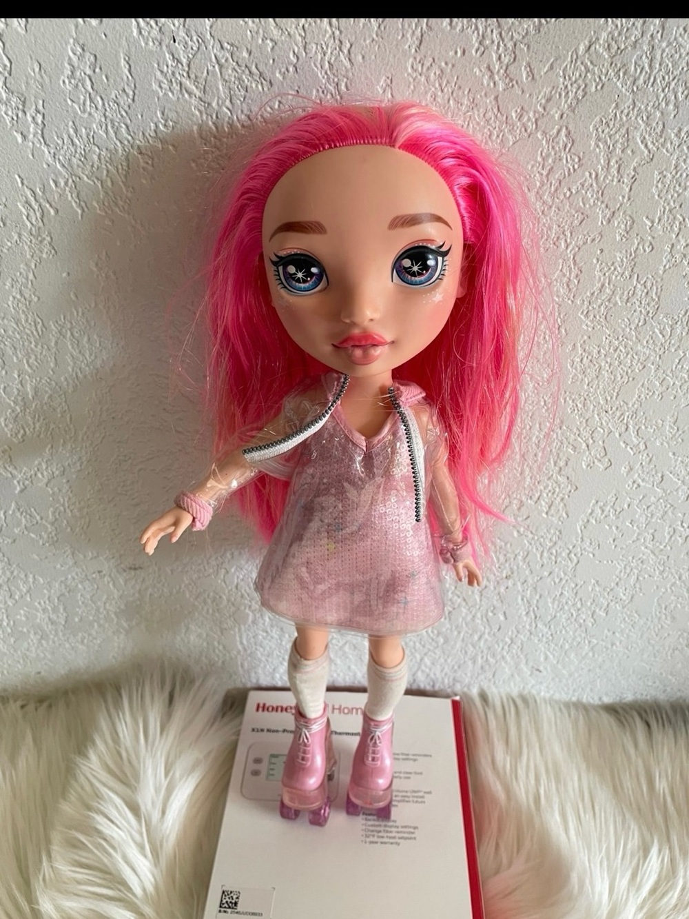 Doll - Picture 2 of 8